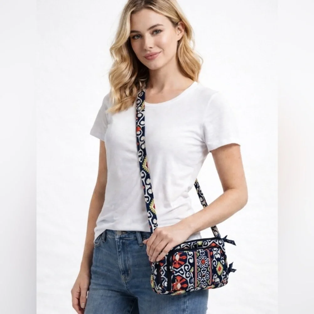 Vera Bradley Quilted Cotton Crossbody Bag Navy Red Floral Adjustable Strap